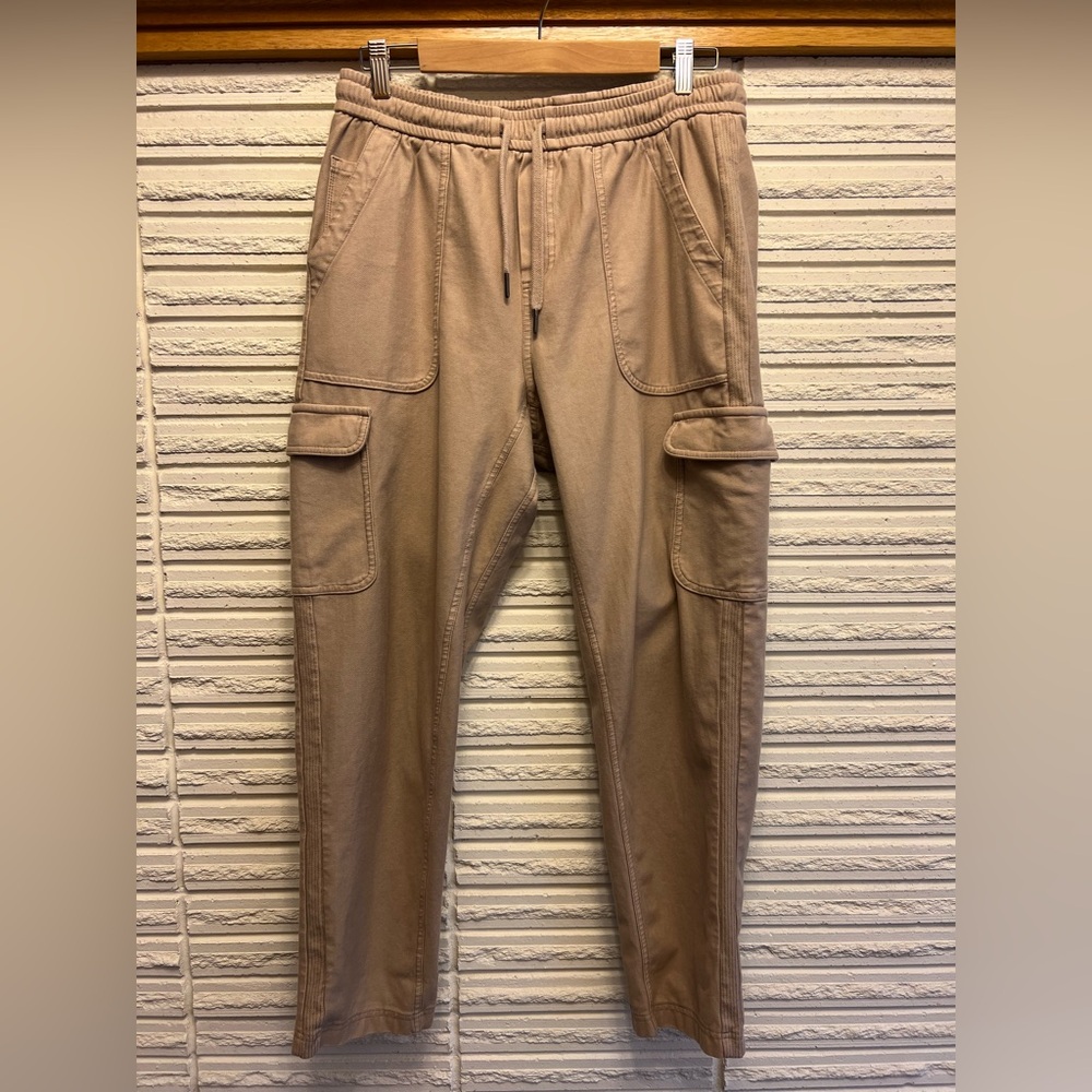 Athleta Farallon Cargo Crop Beige 8T
